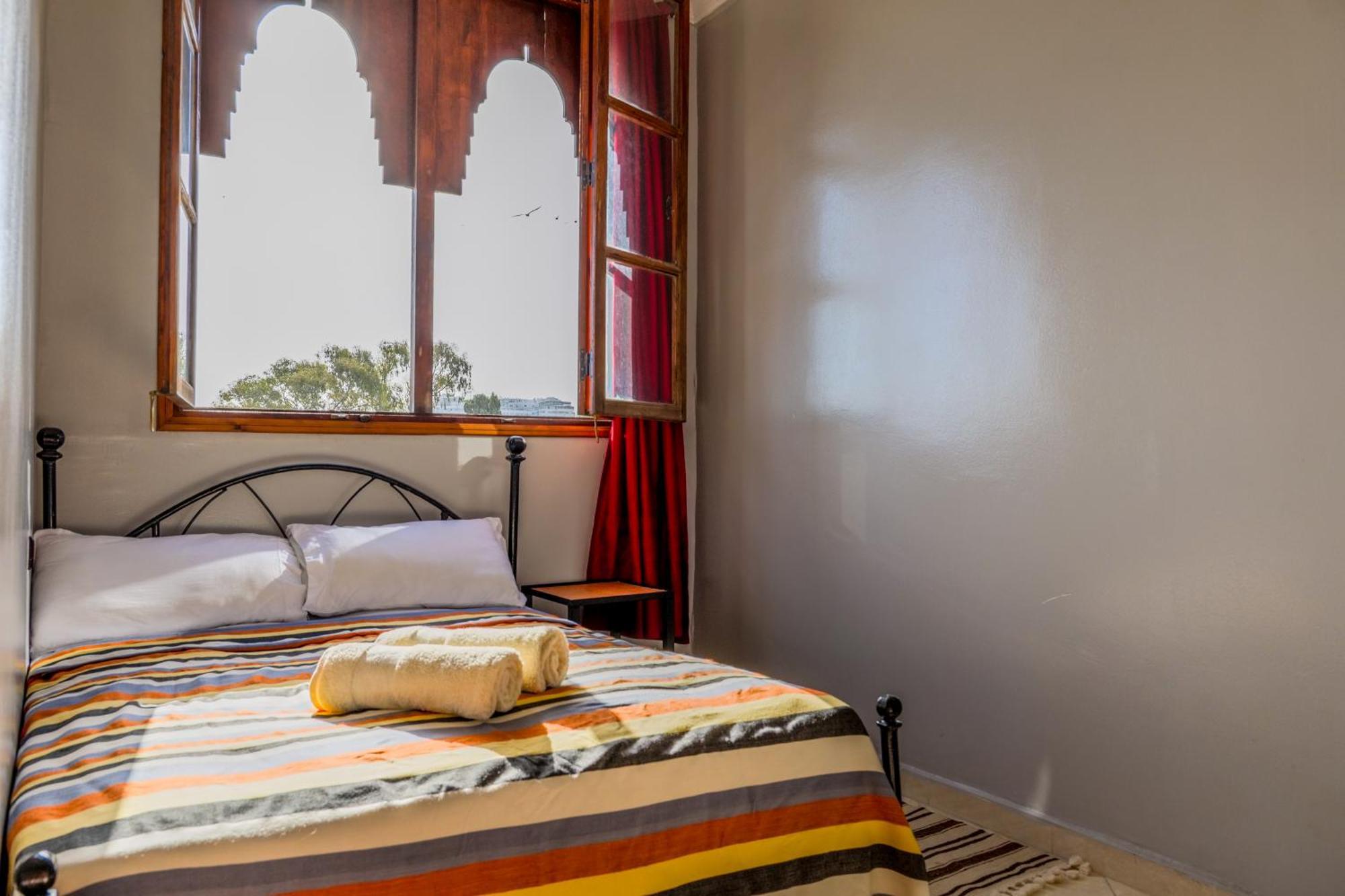 Yakout Hostel 丹吉尔 外观 照片